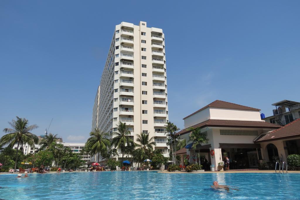 View Talay 1B Studio Pattaya Luaran gambar